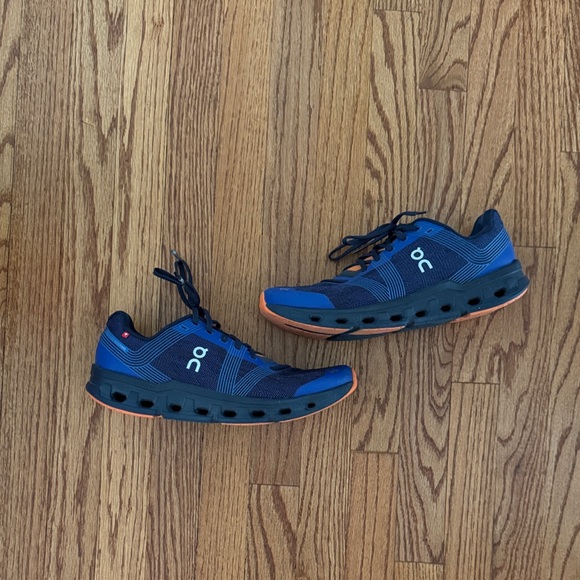 On Running Men's Athletic Shoes in Navy and Orange - Picture 1 of 4